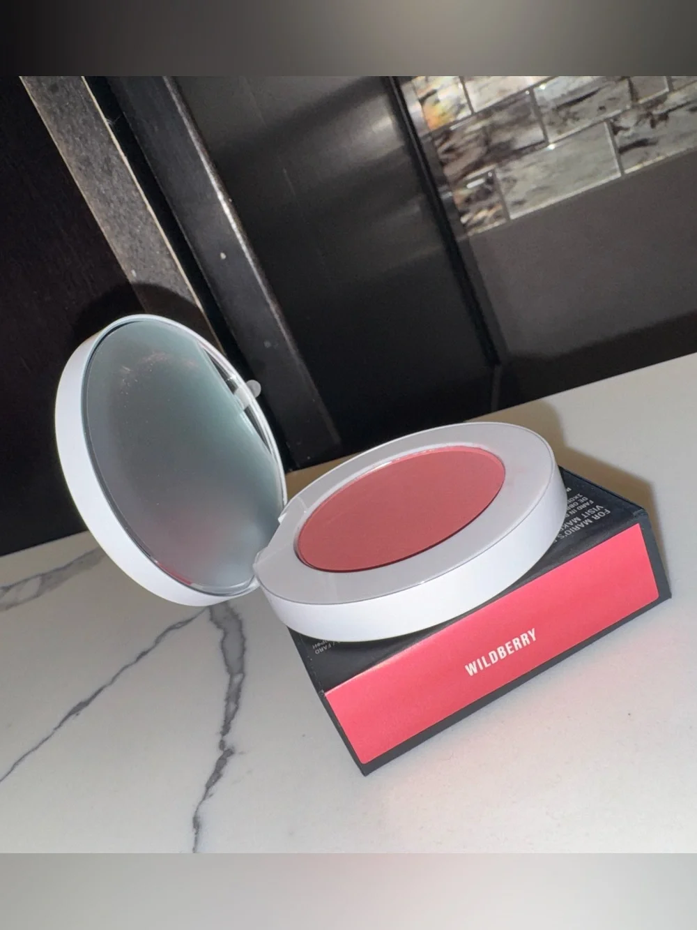 MAKEUP BY MARIO Soft Pop Powder Blush — Wildberry - NEW